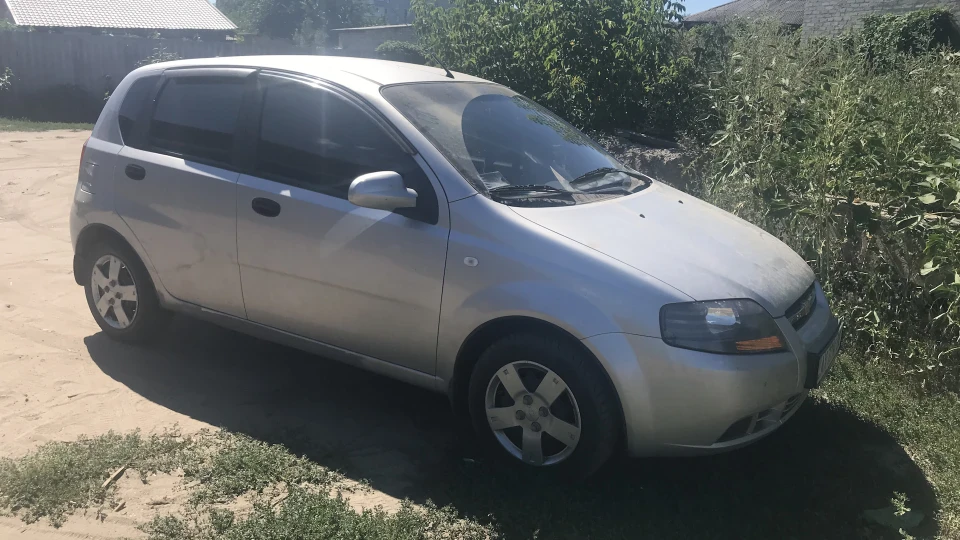 Chevrolet Aveo 5-door 2