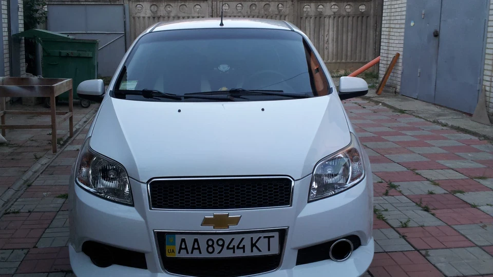 Chevrolet Aveo 5-door 4