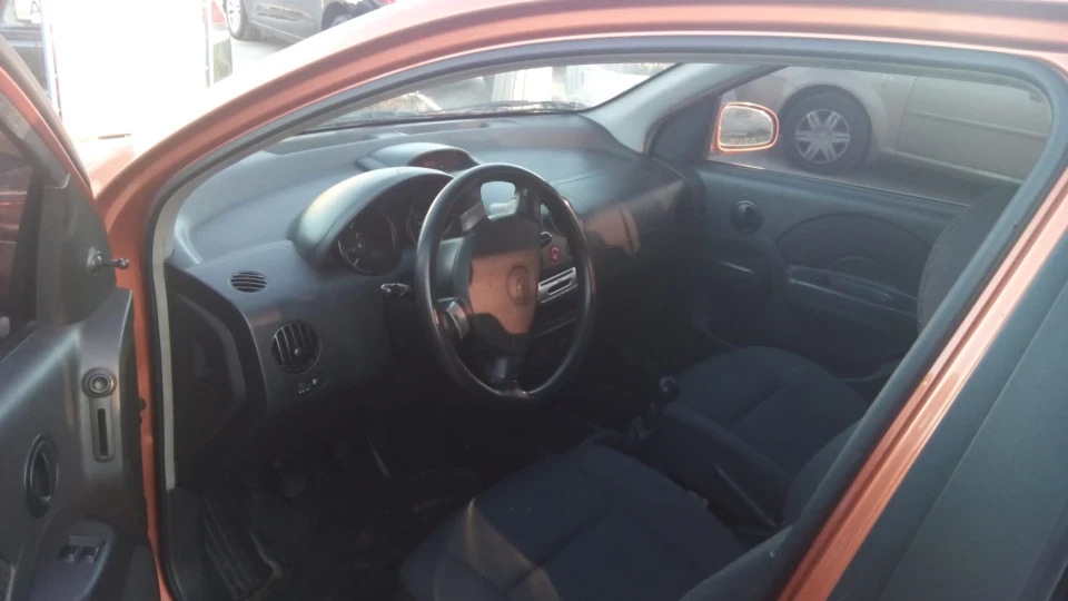 Chevrolet Aveo 5-door 2