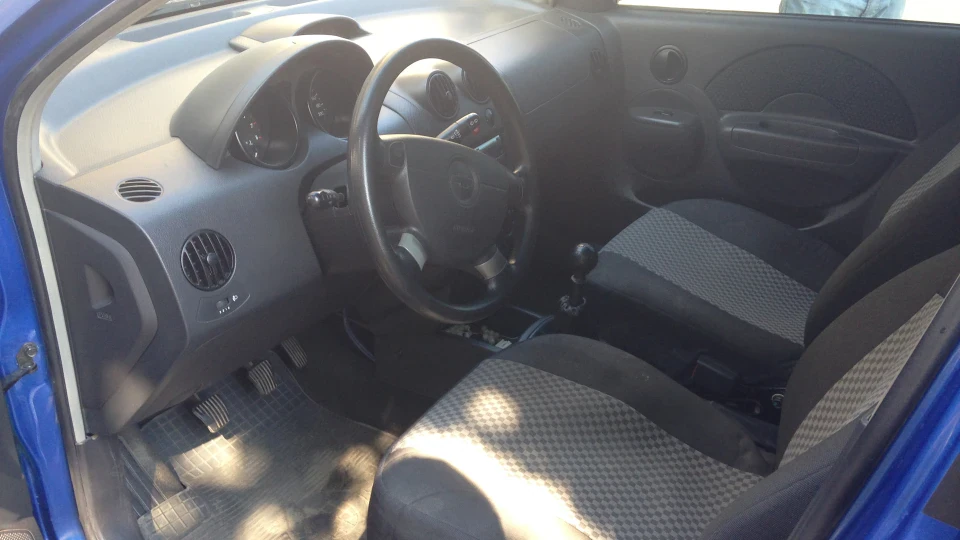 Chevrolet Aveo 5-door 3