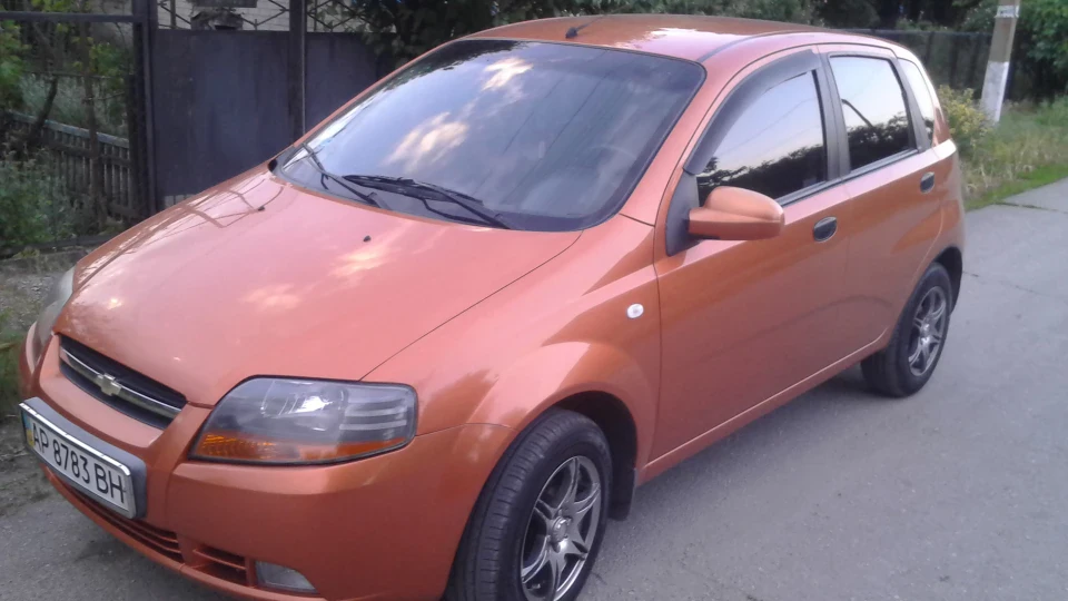 Chevrolet Aveo 5-door Aveo LS 3