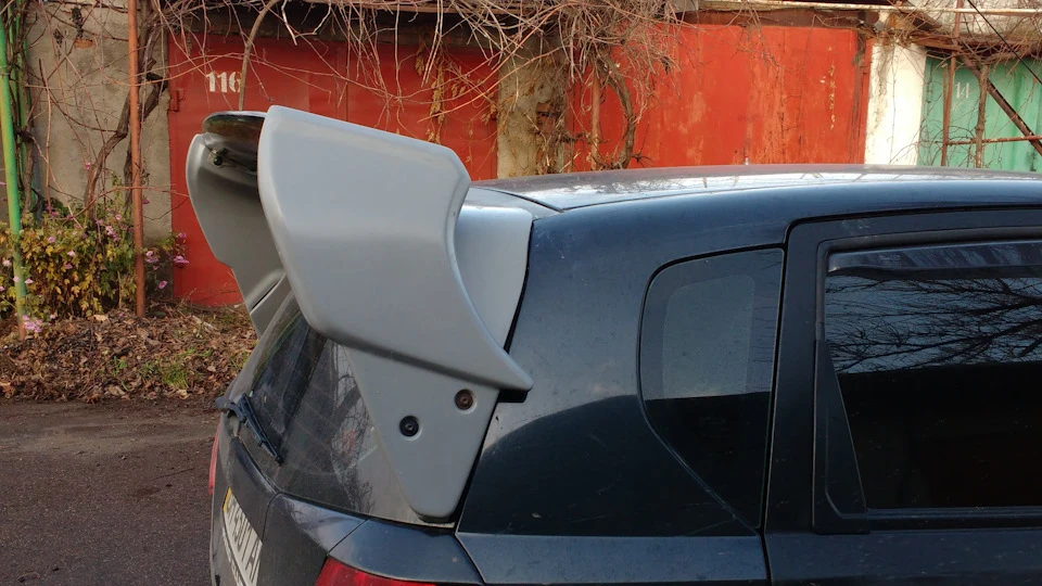 Chevrolet Aveo 5-door bad guy 4