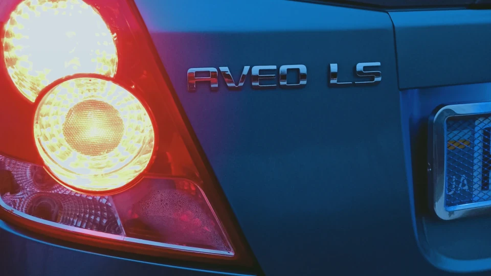 Chevrolet Aveo 5-door Берюзовий металік 5