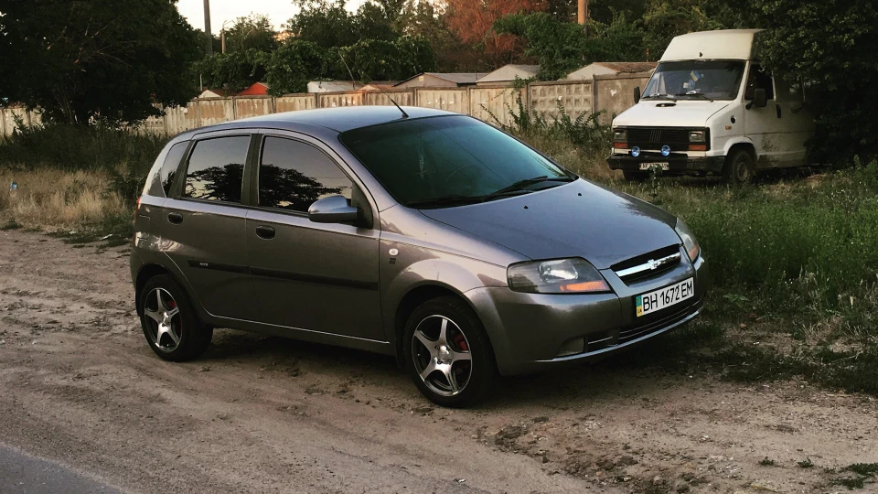 Шевроле Авео 5-дверний ㋡Лакі Жужа㋡✌