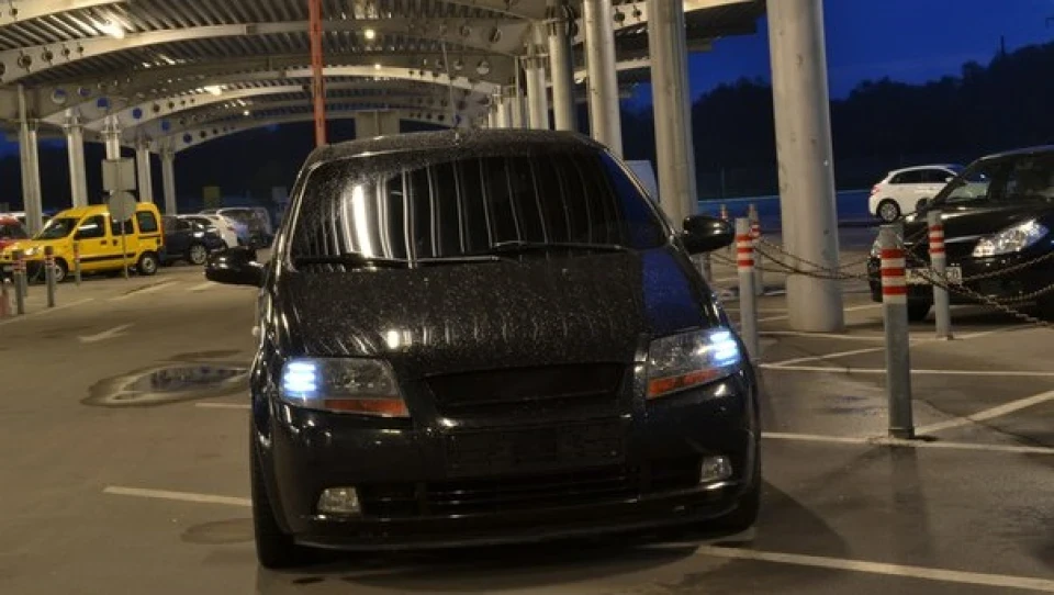Chevrolet Aveo 5-door NY 3