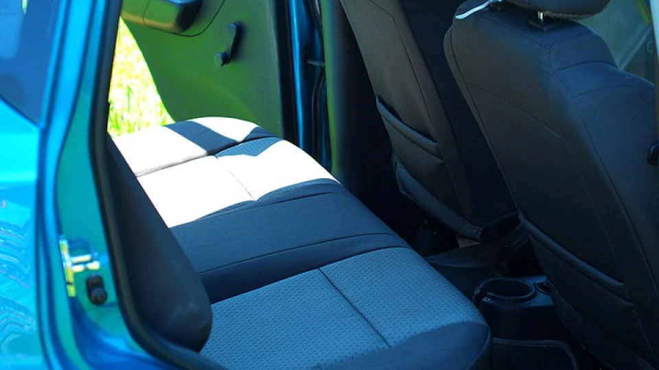 Chevrolet Aveo 5-door за паспортом - зелений! 5