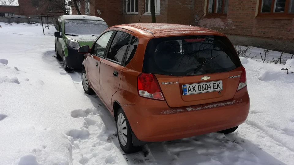 Chevrolet Aveo 5-door РУДА))))