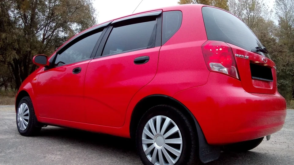 Chevrolet Aveo 5-door SE 3