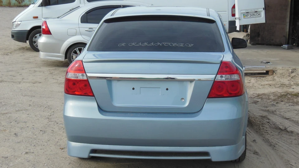 Chevrolet Aveo Sedan 3