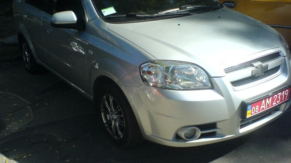 Chevrolet Aveo Sedan 2