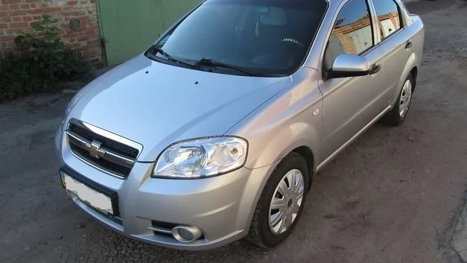 Chevrolet Aveo Sedan 2