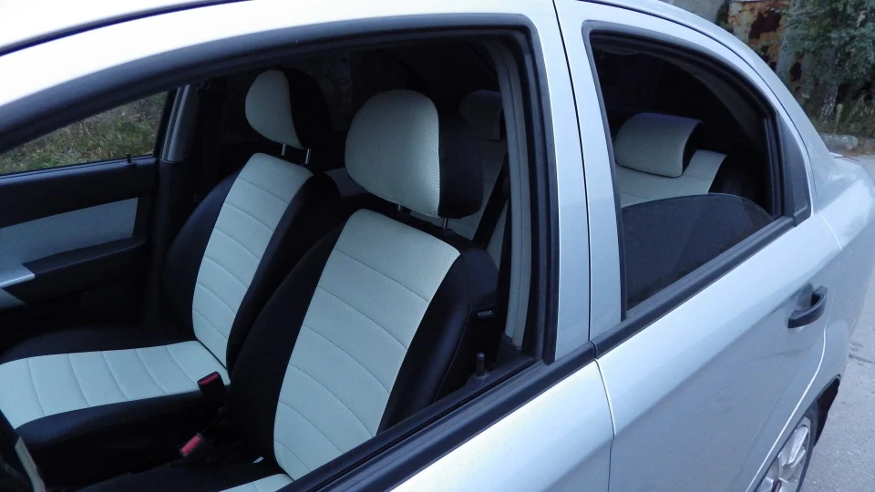 Chevrolet Aveo Sedan 3