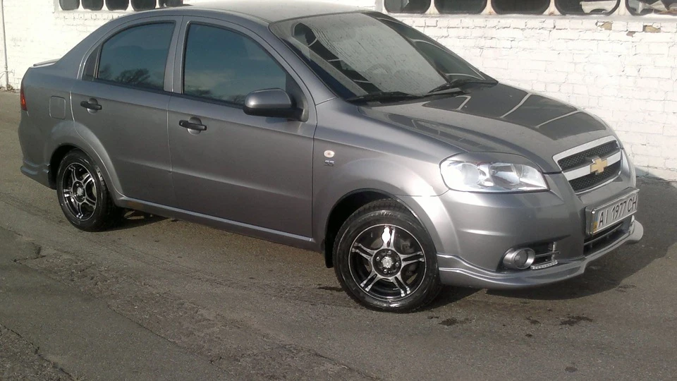 Chevrolet Aveo Sedan 2