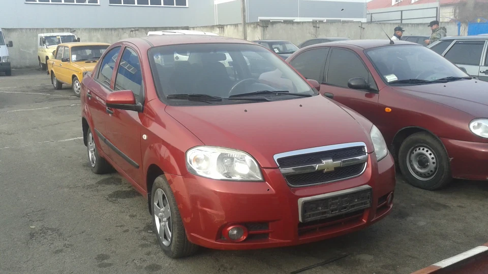 Chevrolet Aveo Sedan 5
