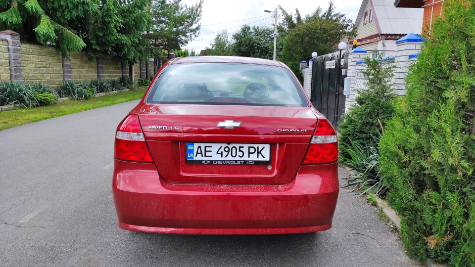 Chevrolet Aveo Sedan 2