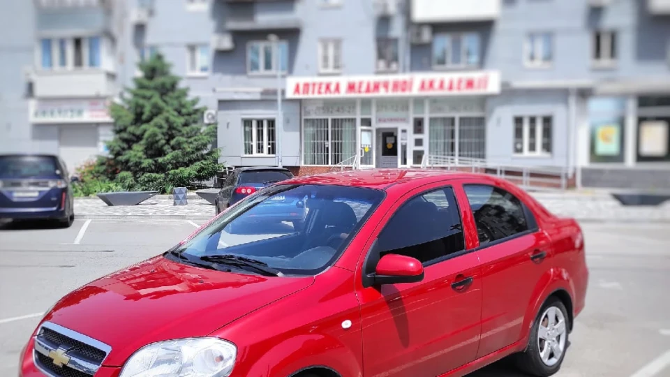 Chevrolet Aveo Sedan 3