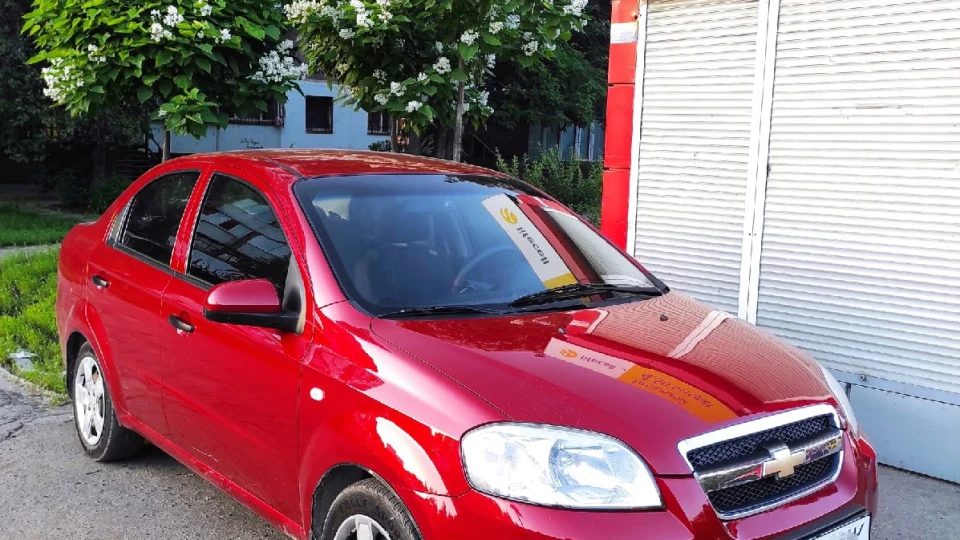 Chevrolet Aveo Sedan 4