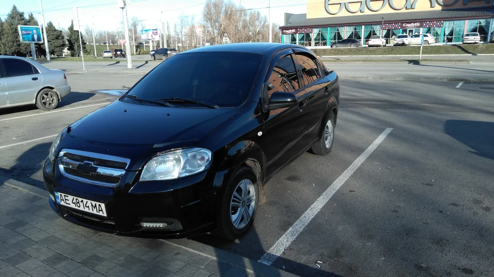 Chevrolet Aveo Sedan 2