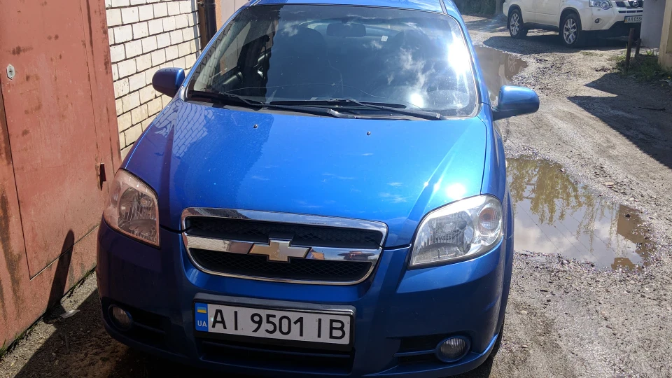 Chevrolet Aveo Sedan 2