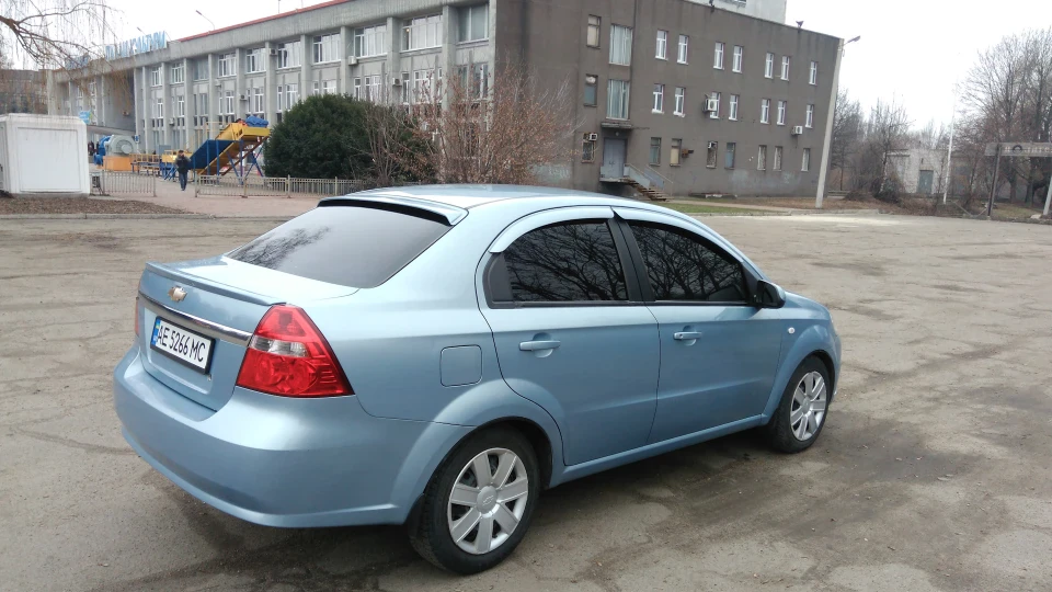 Chevrolet Aveo Sedan 2