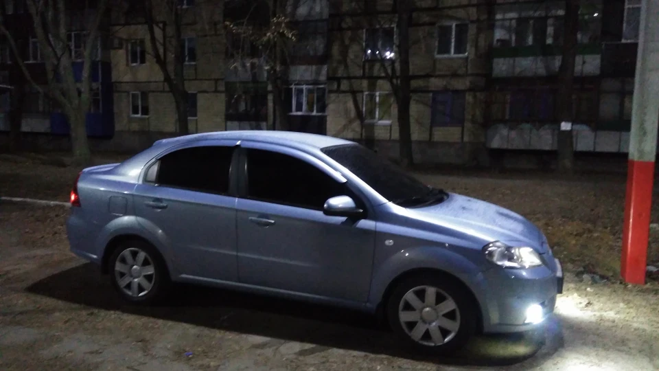 Chevrolet Aveo Sedan 3