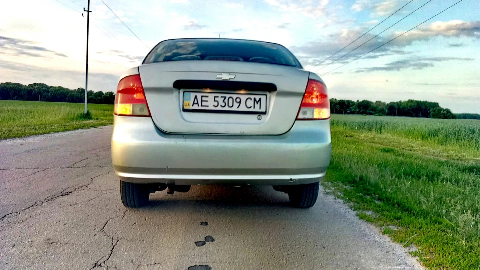 Chevrolet Aveo Sedan 3