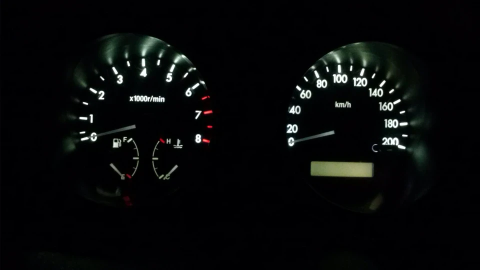 Chevrolet Aveo Sedan 5