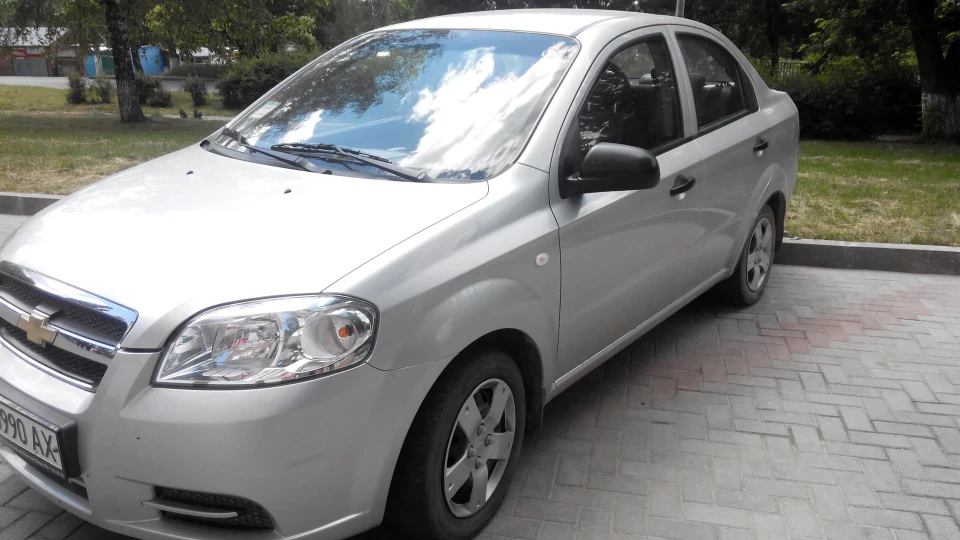 Chevrolet Aveo Sedan 2