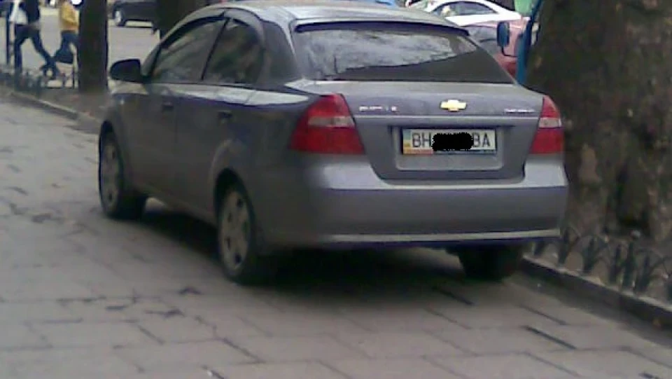 Chevrolet Aveo Sedan 3