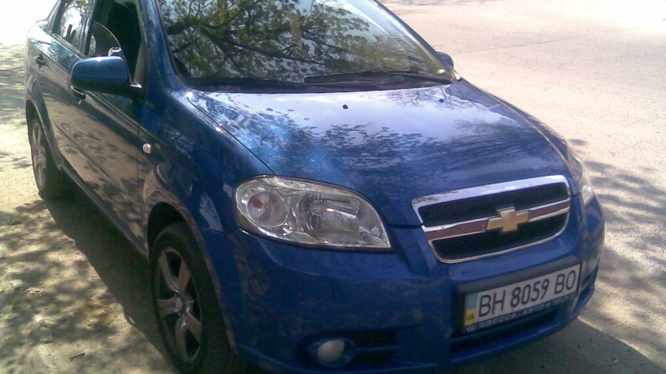 Chevrolet Aveo Sedan 3