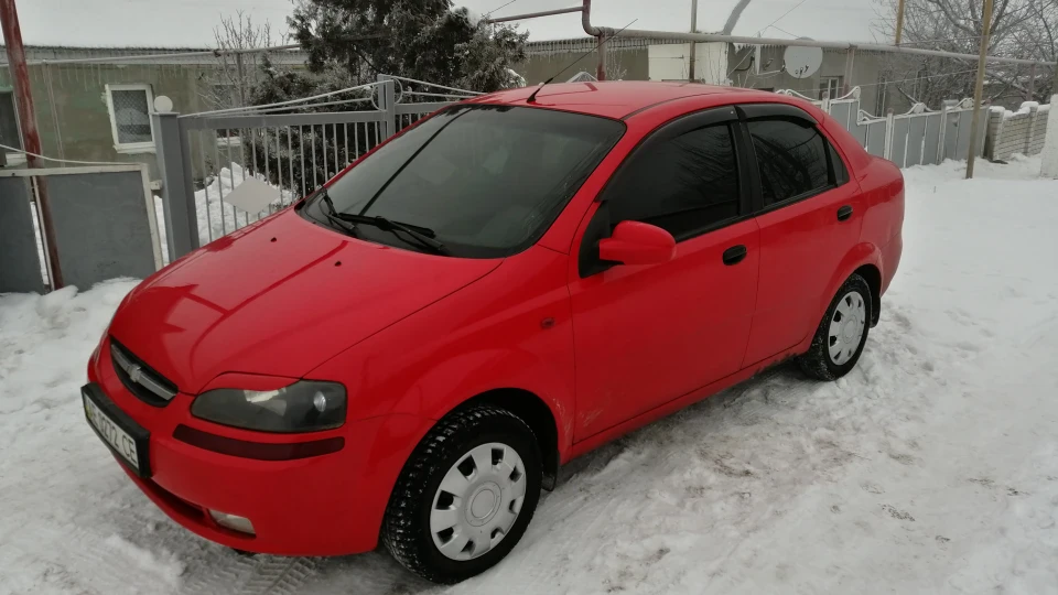 Chevrolet Aveo Sedan 2
