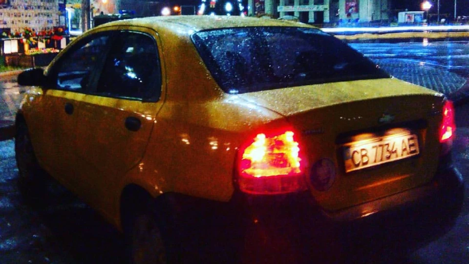 Chevrolet Aveo Sedan 4