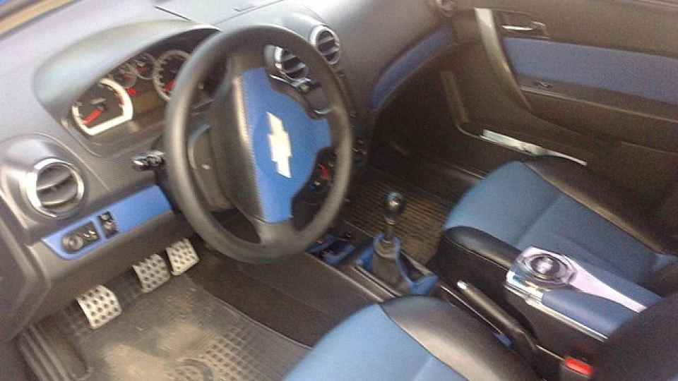 Chevrolet Aveo Sedan 3