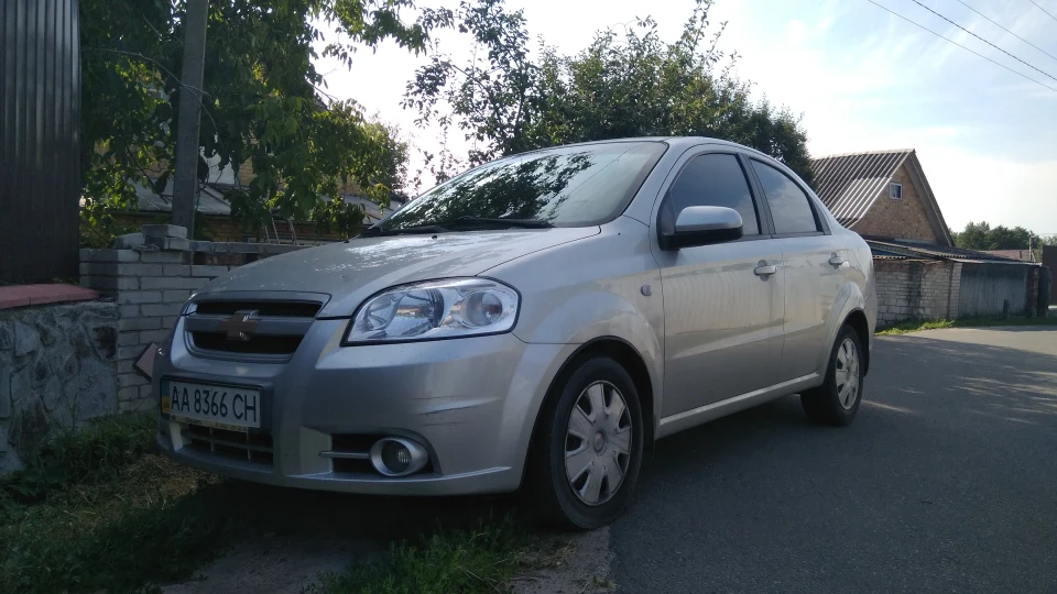 Chevrolet Aveo Sedan 2