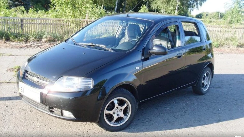 Chevrolet Aveo Sedan 2