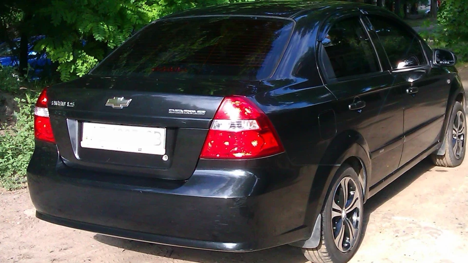 Chevrolet Aveo Sedan 2
