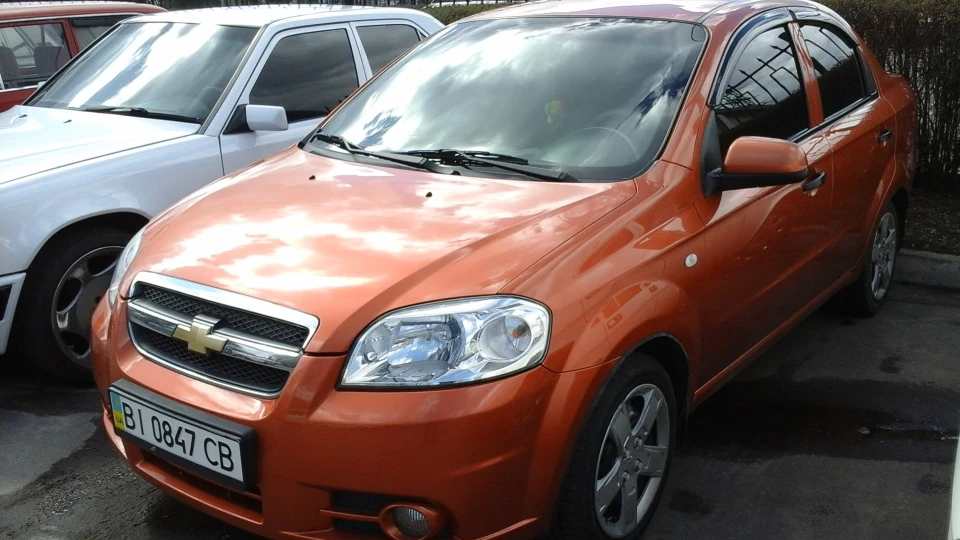 Chevrolet Aveo Sedan 4
