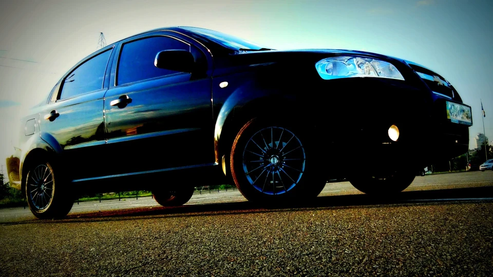 Chevrolet Aveo Sedan 4
