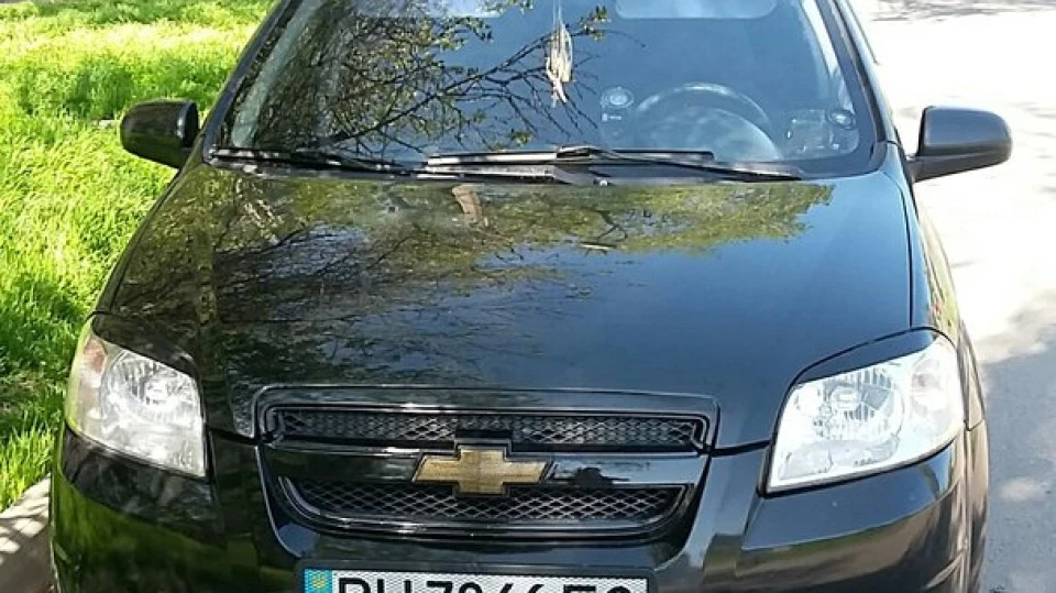 Chevrolet Aveo Sedan 3