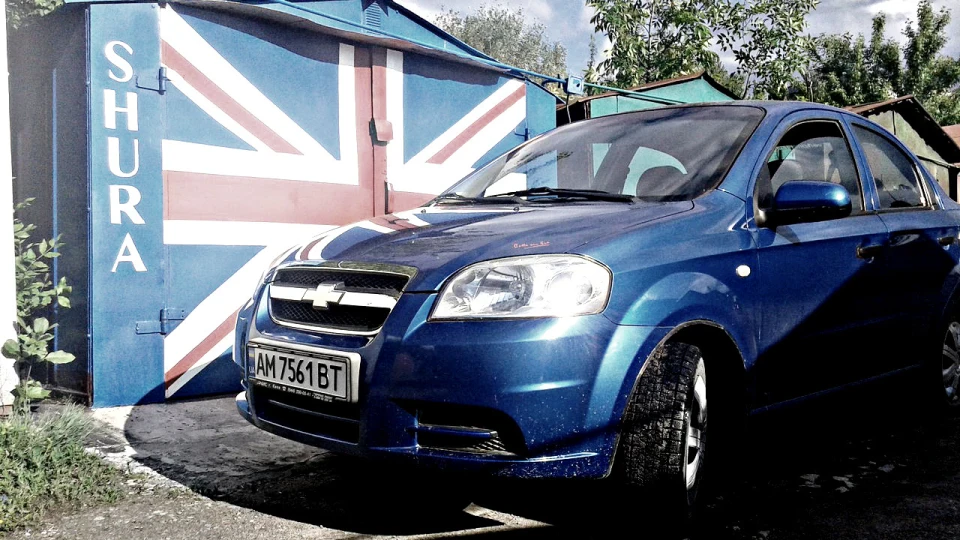 Chevrolet Aveo Sedan 2