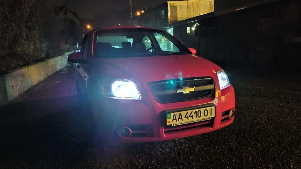 Chevrolet Aveo Sedan 4
