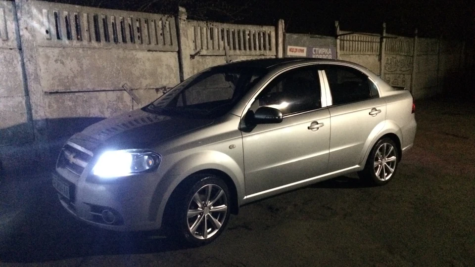 Chevrolet Aveo Sedan 3