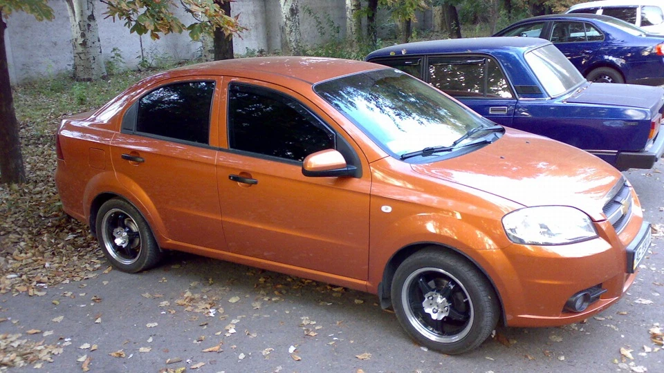 Chevrolet Aveo Sedan 3