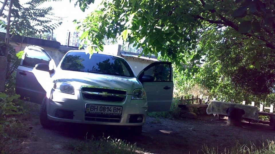 Chevrolet Aveo Sedan 4