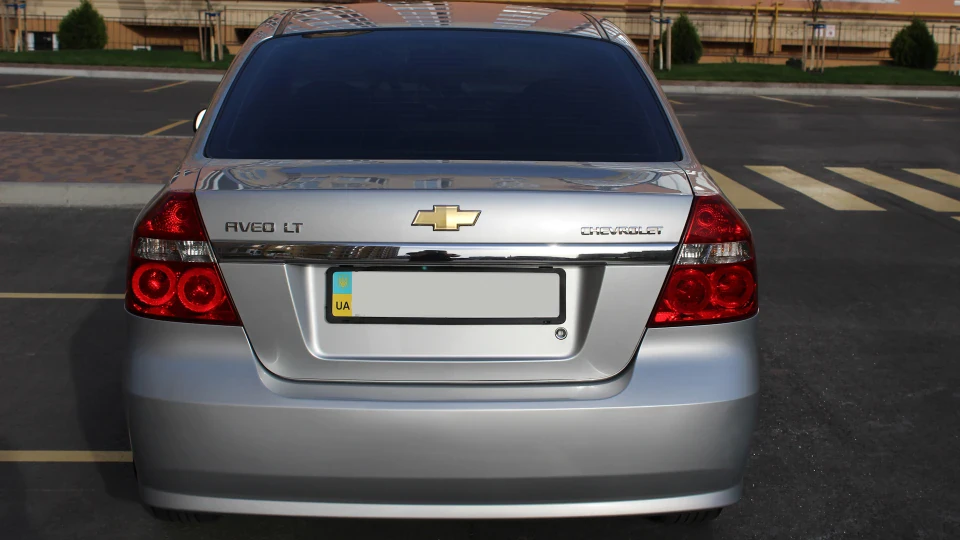 Chevrolet Aveo Sedan 2
