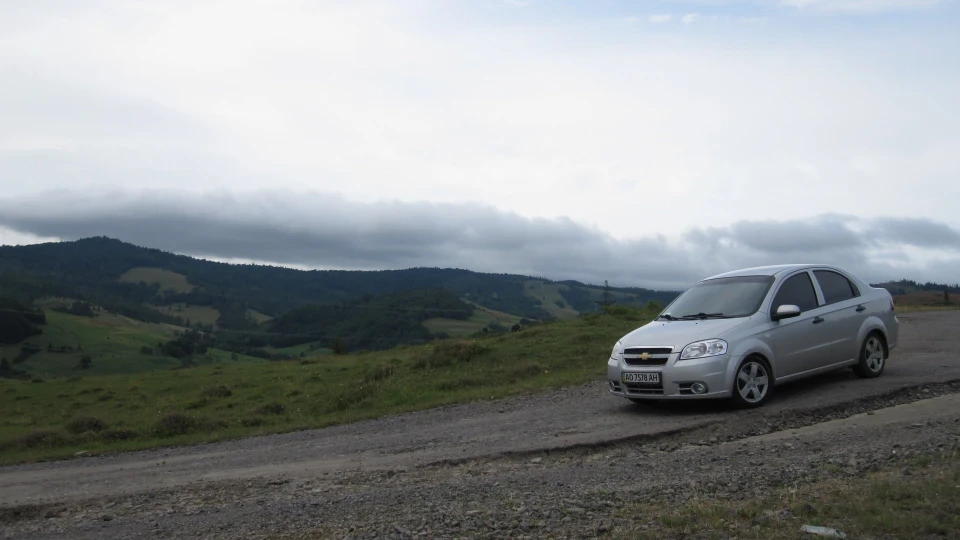 Chevrolet Aveo Sedan 4