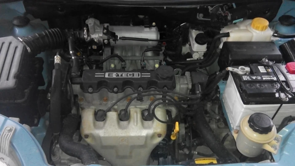 Chevrolet Aveo Sedan 2