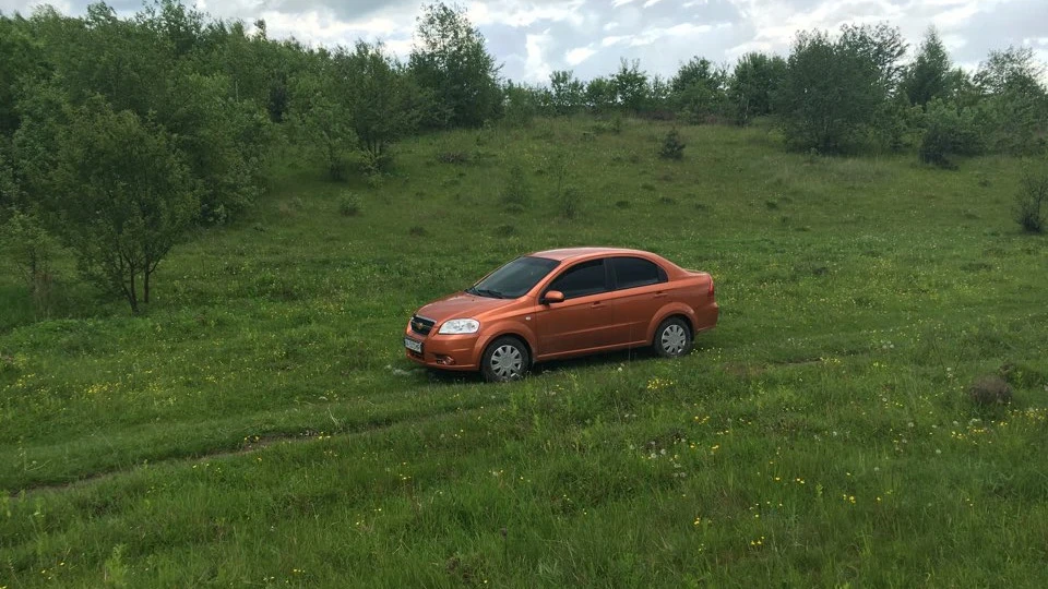Chevrolet Aveo Sedan 2