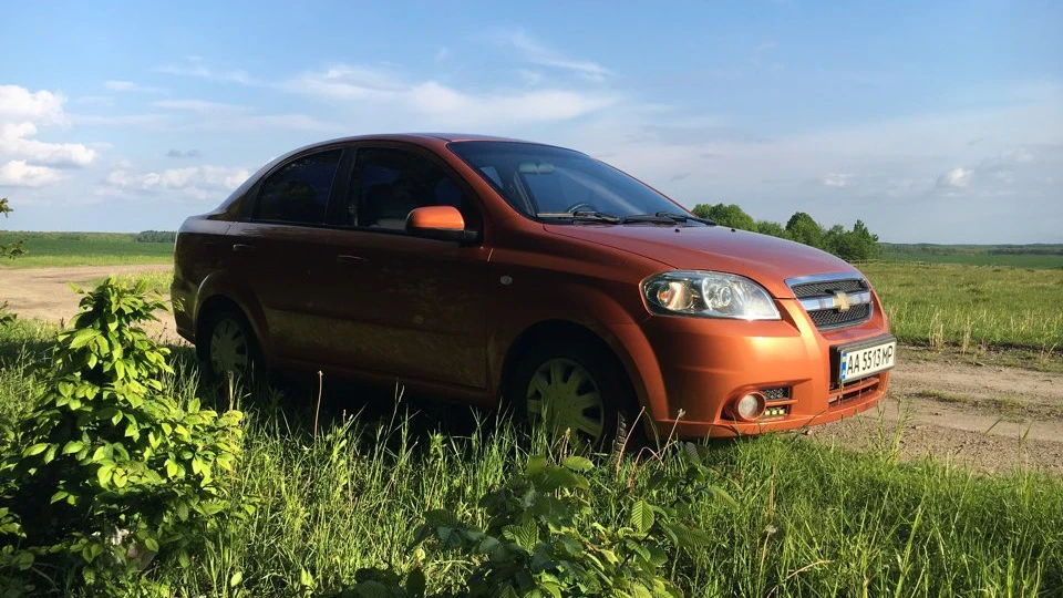 Chevrolet Aveo Sedan 4