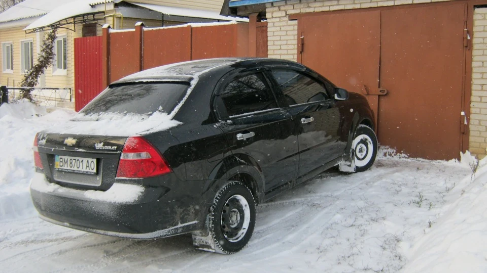 Chevrolet Aveo Sedan 4